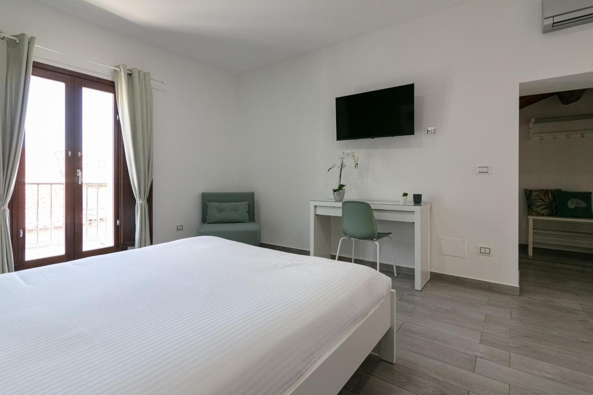 Dea Apartrooms Termoli Ngoại thất bức ảnh